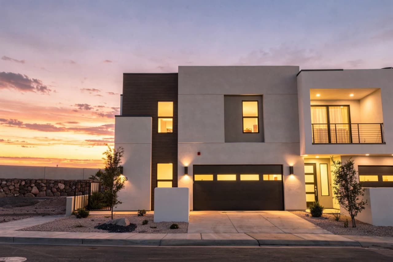 Zephyr House at 1508 N Palm Island at twilight, Washington, Utah